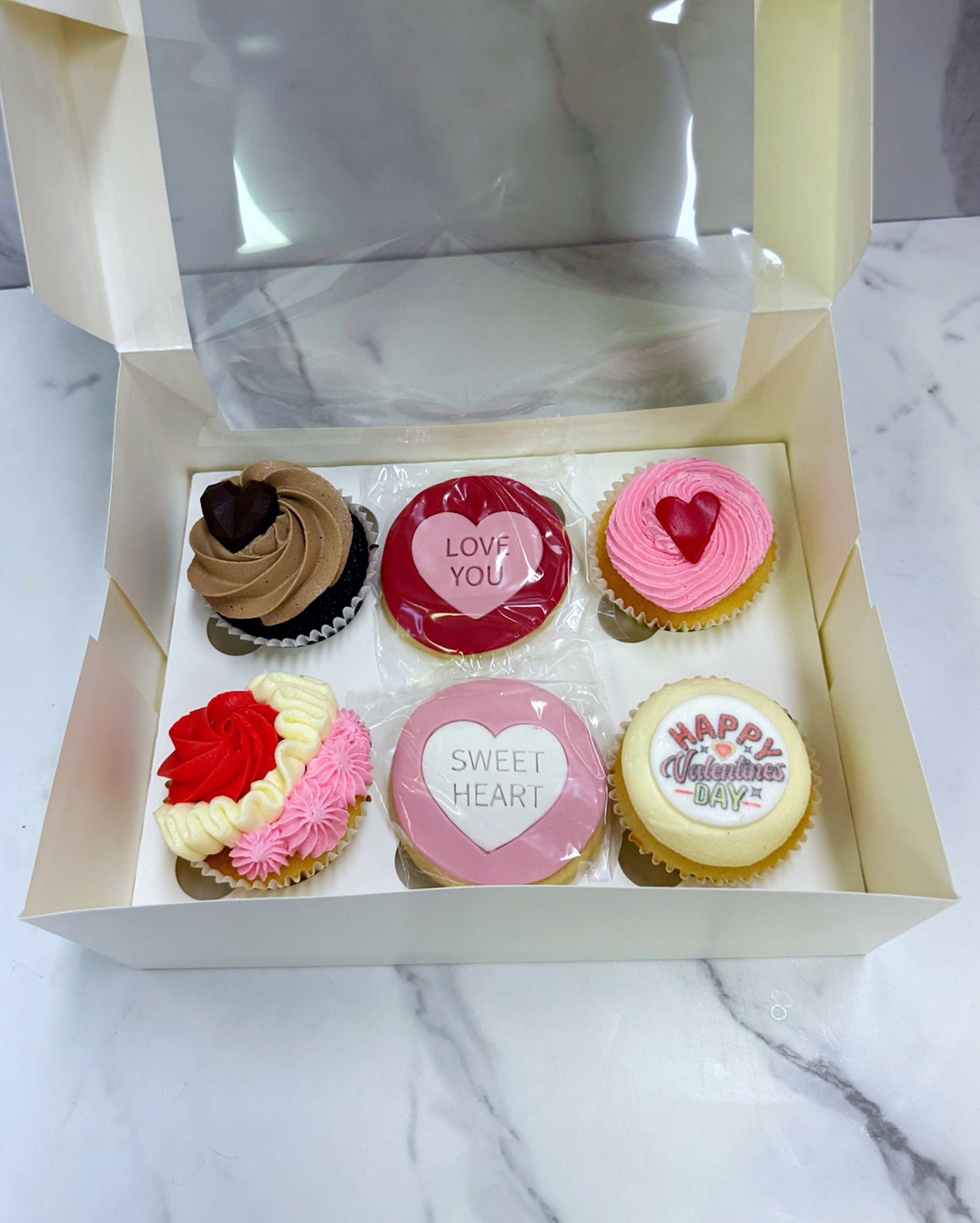 Valentines Day Cupcake and Cookie Pack