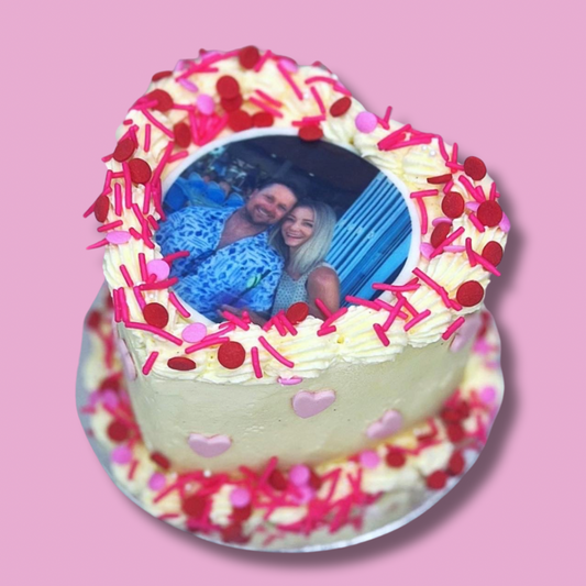 Mini Valentines Cake for 2 !!
